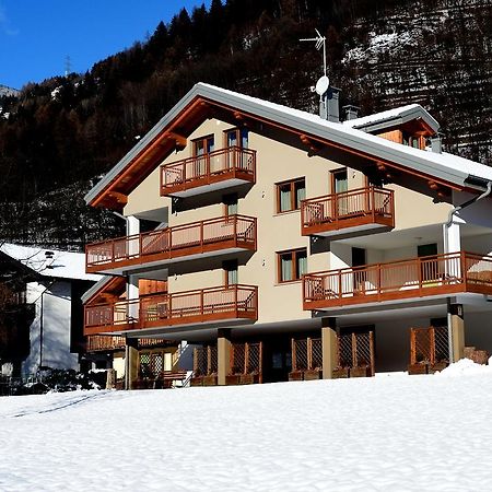 梅扎纳La Casa Al Noce公寓式酒店 外观 照片